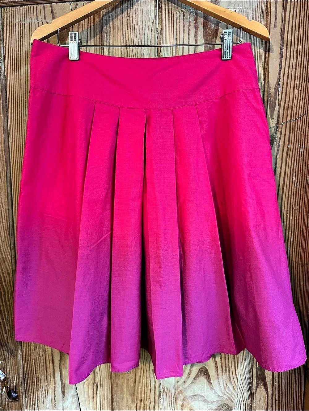 St. Johns Bay Pleated Cotton Skirt in fuscia hot pink to purple ombré Size 12 NW